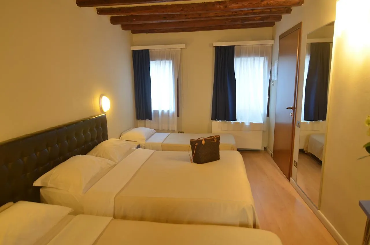 Hotel Piccolo Tiepolo à Venise Maison d'hôtes